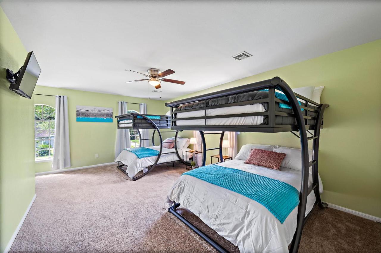 Pool Oasis Games Wifi Bbq Yard Sleep 16 Houston Exterior foto
